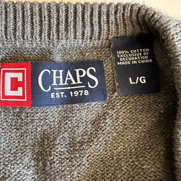 Chaps V Neck Sleeveless Mens Sweater 100% Cotton Gray Burgundy White Navy Large - Picture 3 of 7